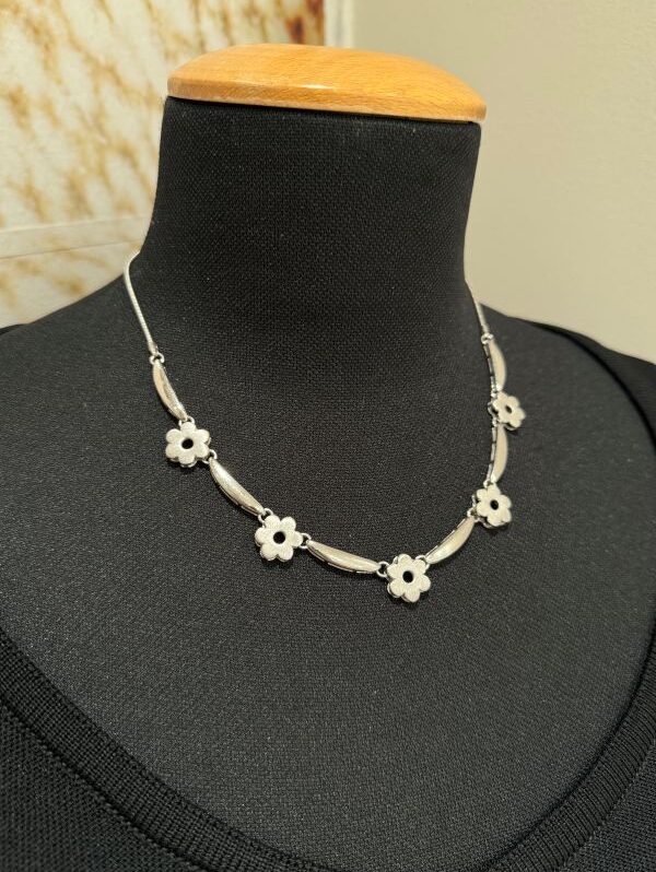 Girocollo argento Daisy